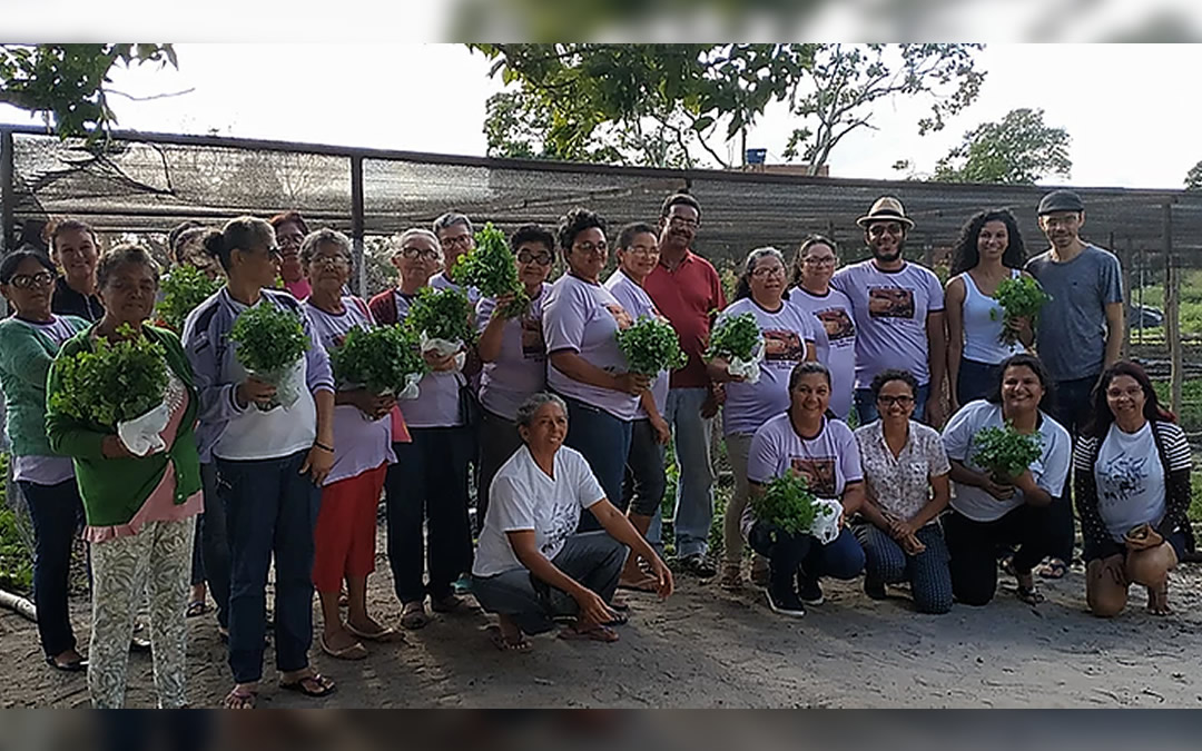 Agricultoras dos sítios tambor e serra de Joaquim Vieira II, realizaram intercambio